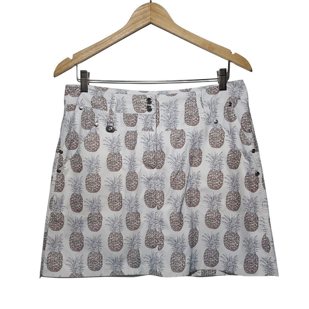 XDS Daily Sport White Pineapple Print Skort
